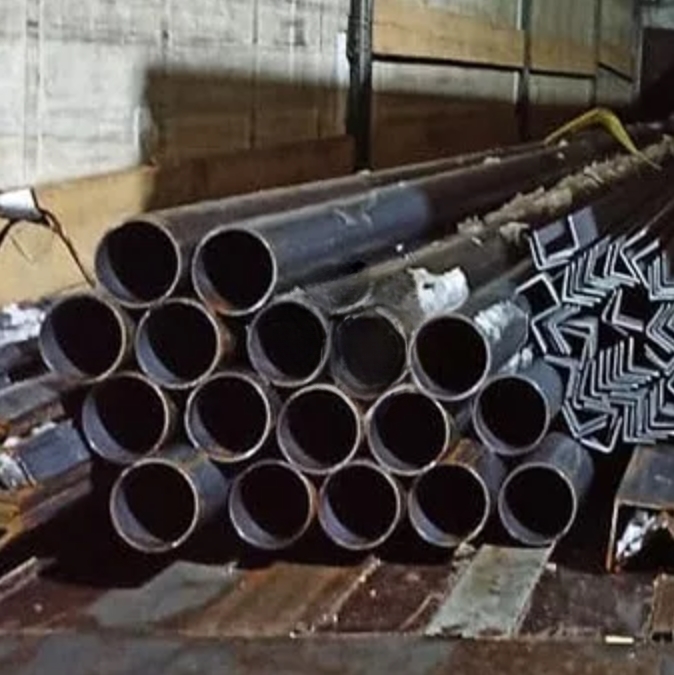 ГК БЕСШОВНАЯ ТРУБА ГОСТ 9941-81 12Х17 63х2.2мм Трубы металлические #1